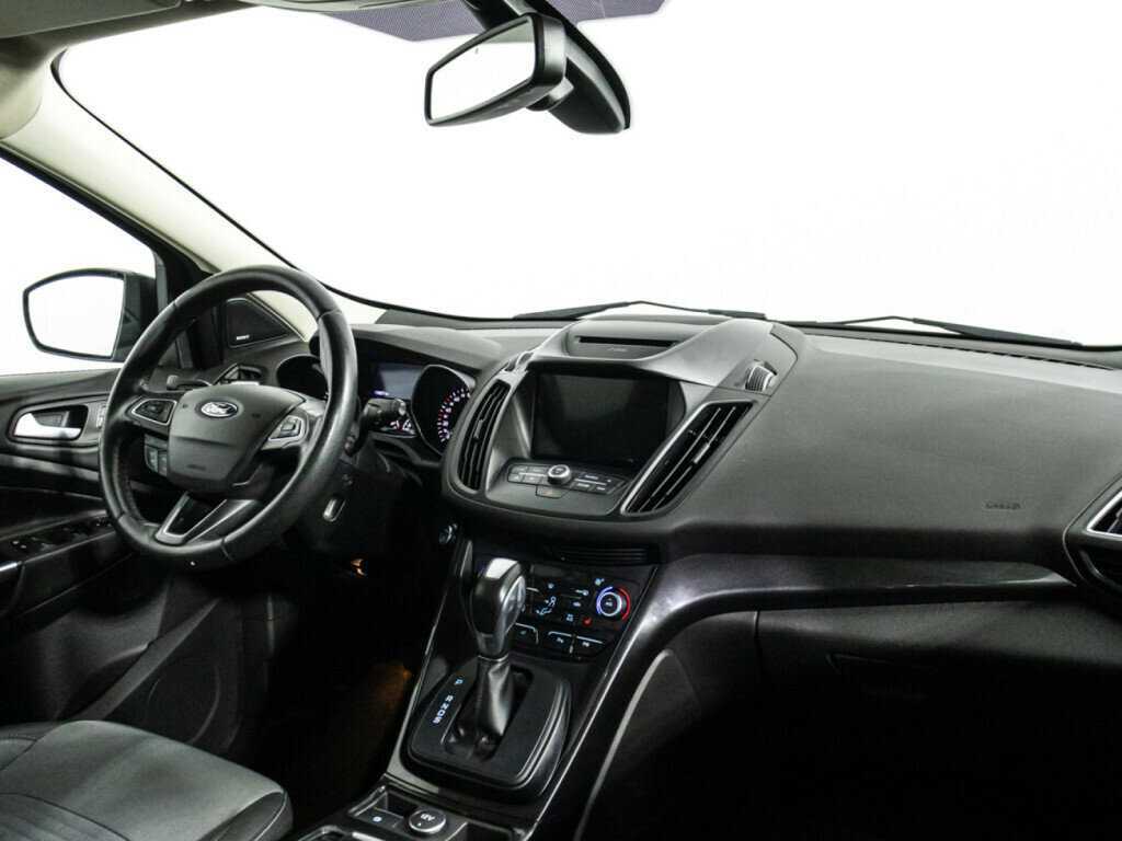 Ford Kuga 2017 года с пробегом. Фото: #8