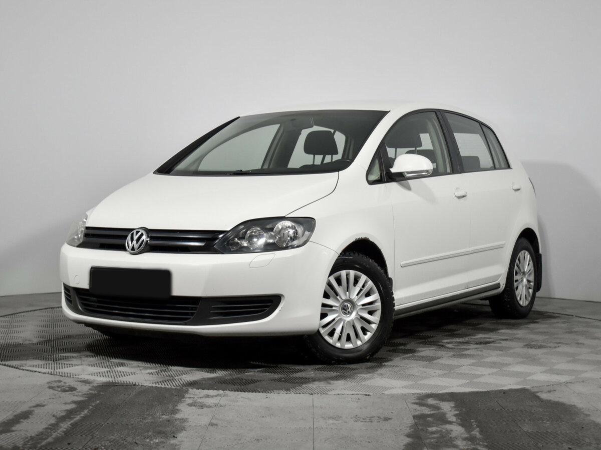 Volkswagen Golf Plus 2013 года с пробегом. Посмотреть фото