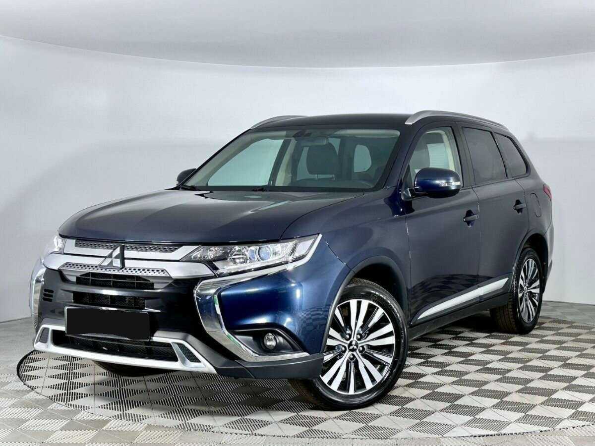 Mitsubishi Outlander 2019 года с пробегом. Посмотреть фото