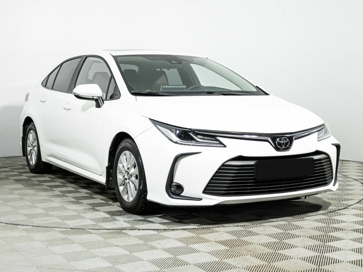 Toyota Corolla 2021 года с пробегом. Фото: #2