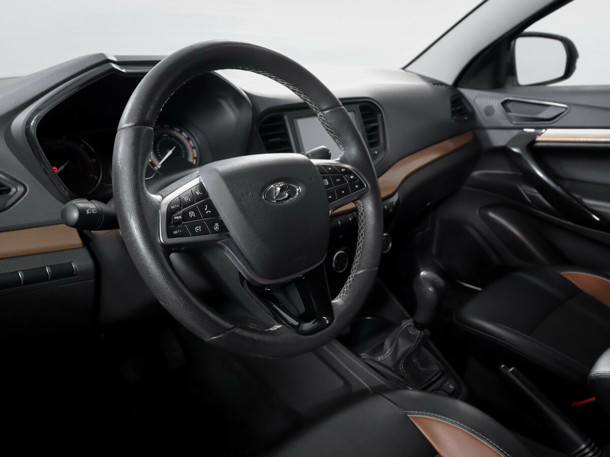 Lada (ВАЗ) Vesta 2023 года с пробегом. Фото: #10