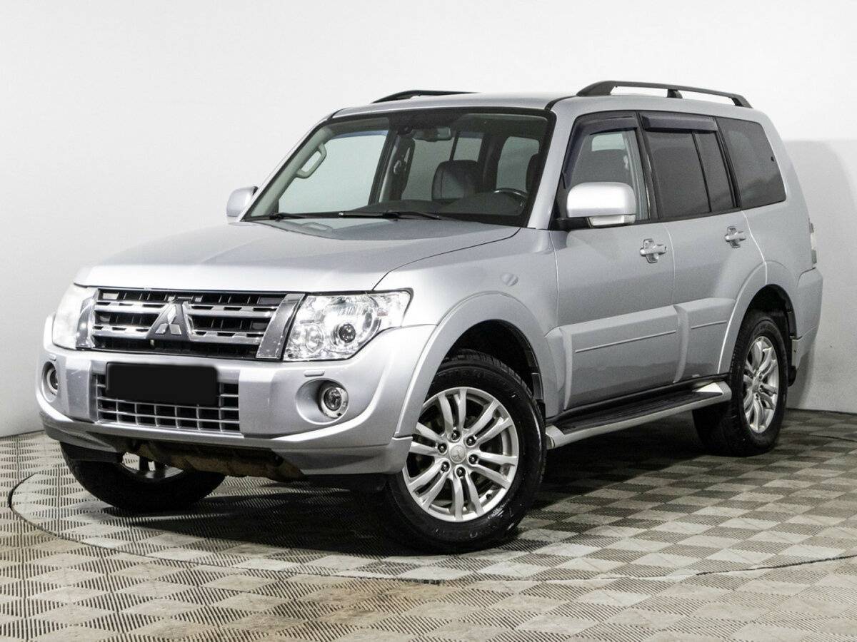 Mitsubishi Pajero 2012 года с пробегом. Фото: #0