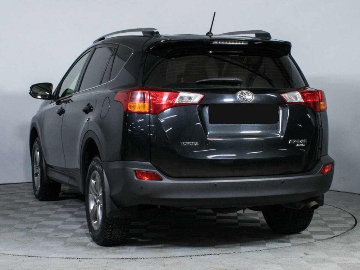 Toyota RAV4 2015 года с пробегом. Фото: #6