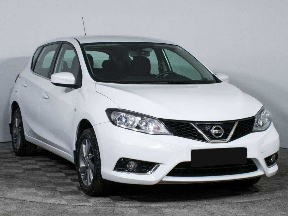 Nissan Tiida 2015 года с пробегом. Фото: #2