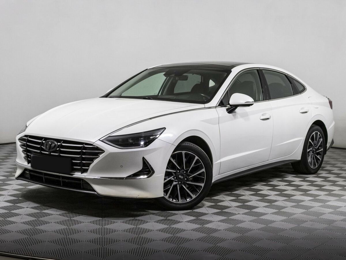 Hyundai Sonata 2019 года с пробегом. Посмотреть фото