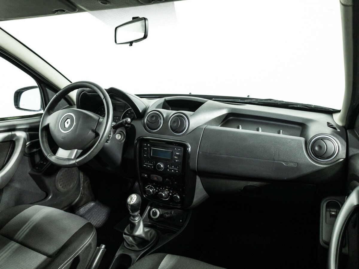 Renault Duster 2013 года с пробегом. Фото: #8