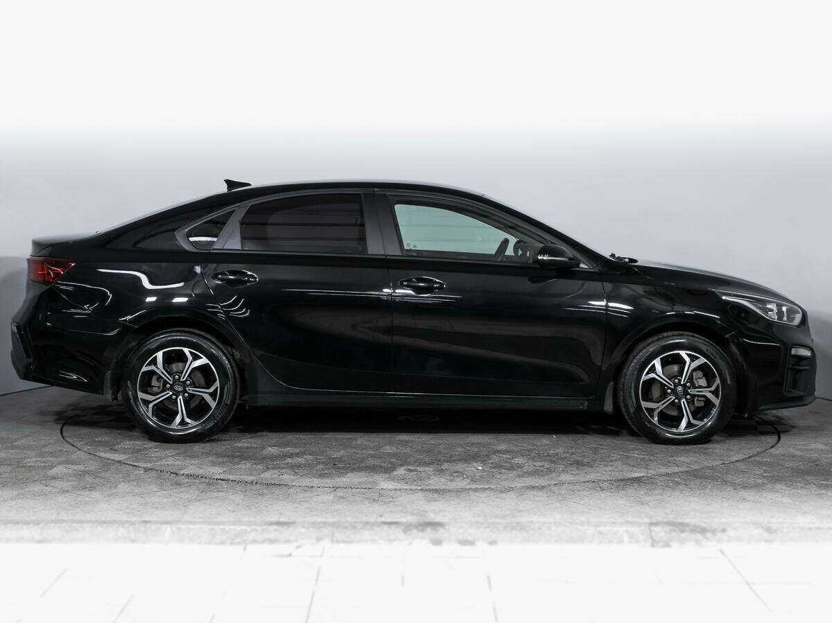 Kia Cerato 2020 года с пробегом. Фото: #3