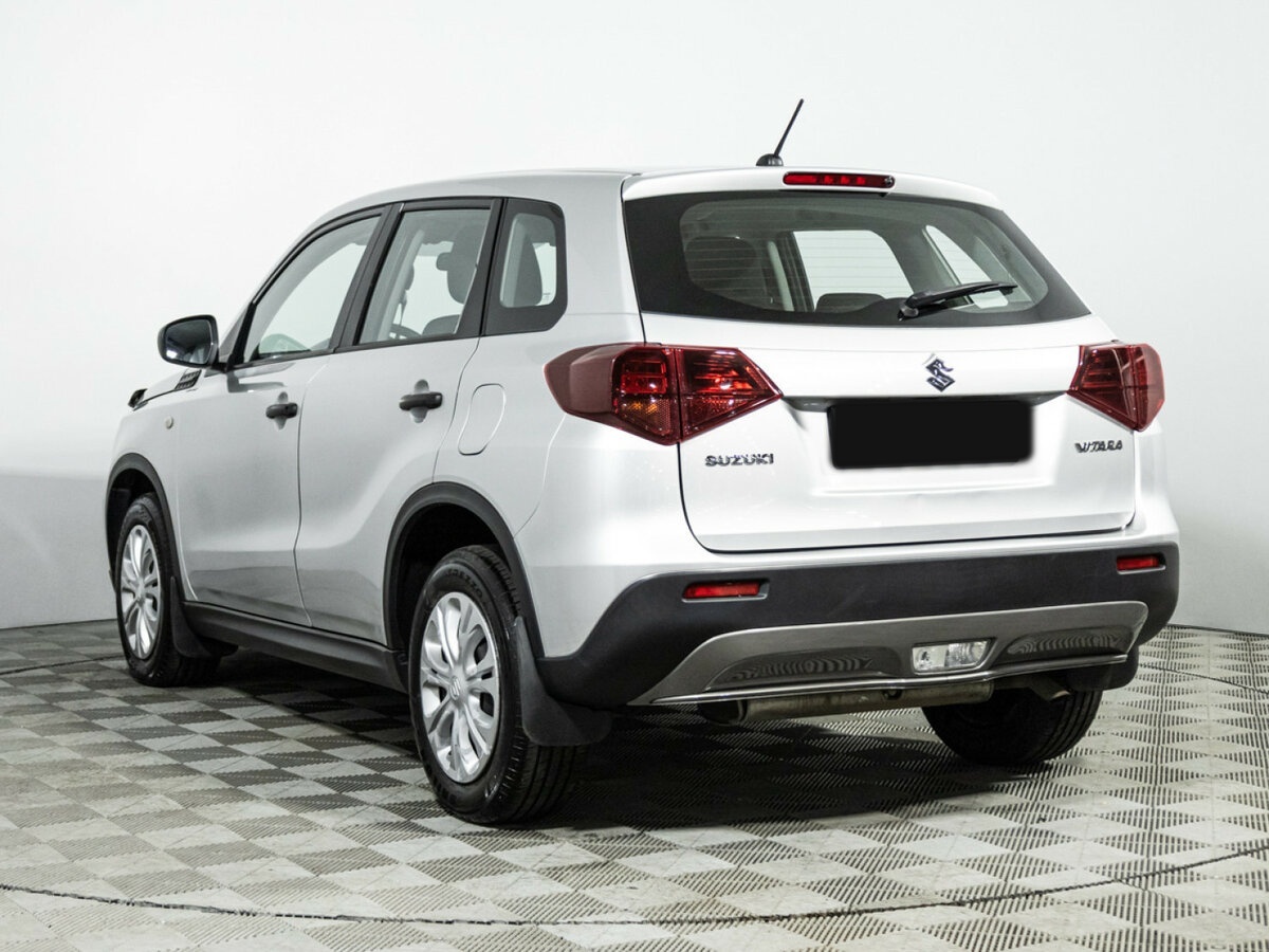 Suzuki Vitara 2020 года с пробегом. Фото: #5