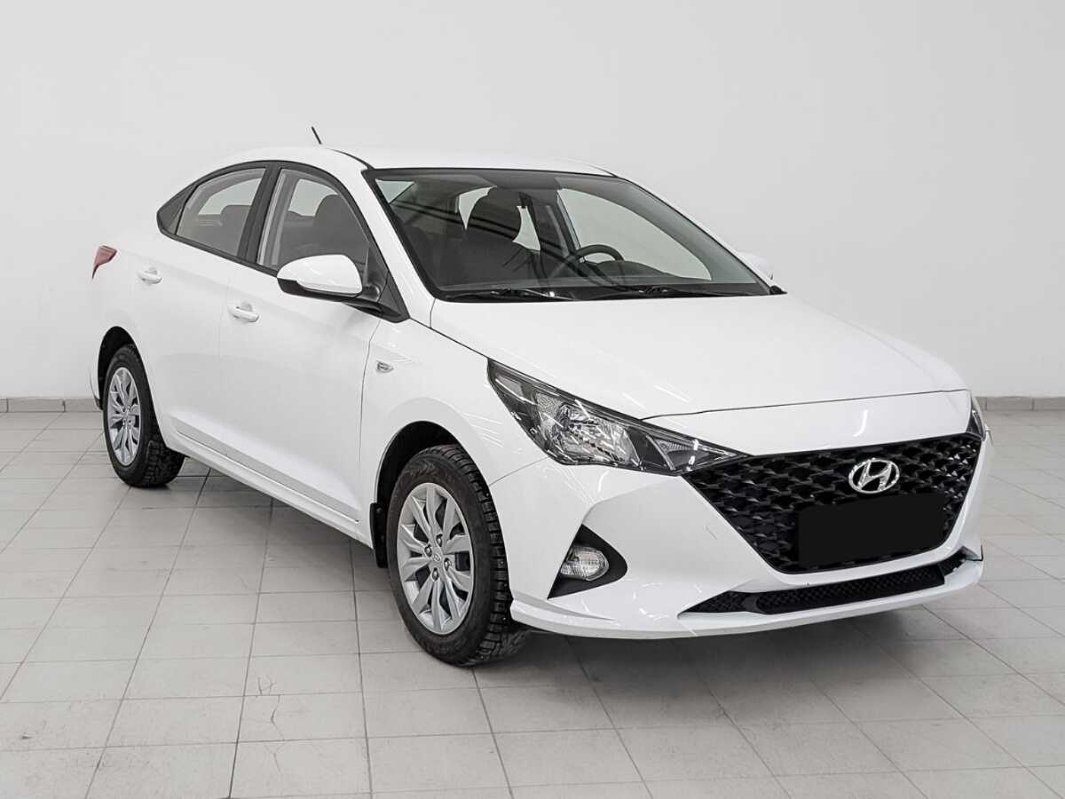 Hyundai Solaris 2021 года с пробегом. Фото: #2