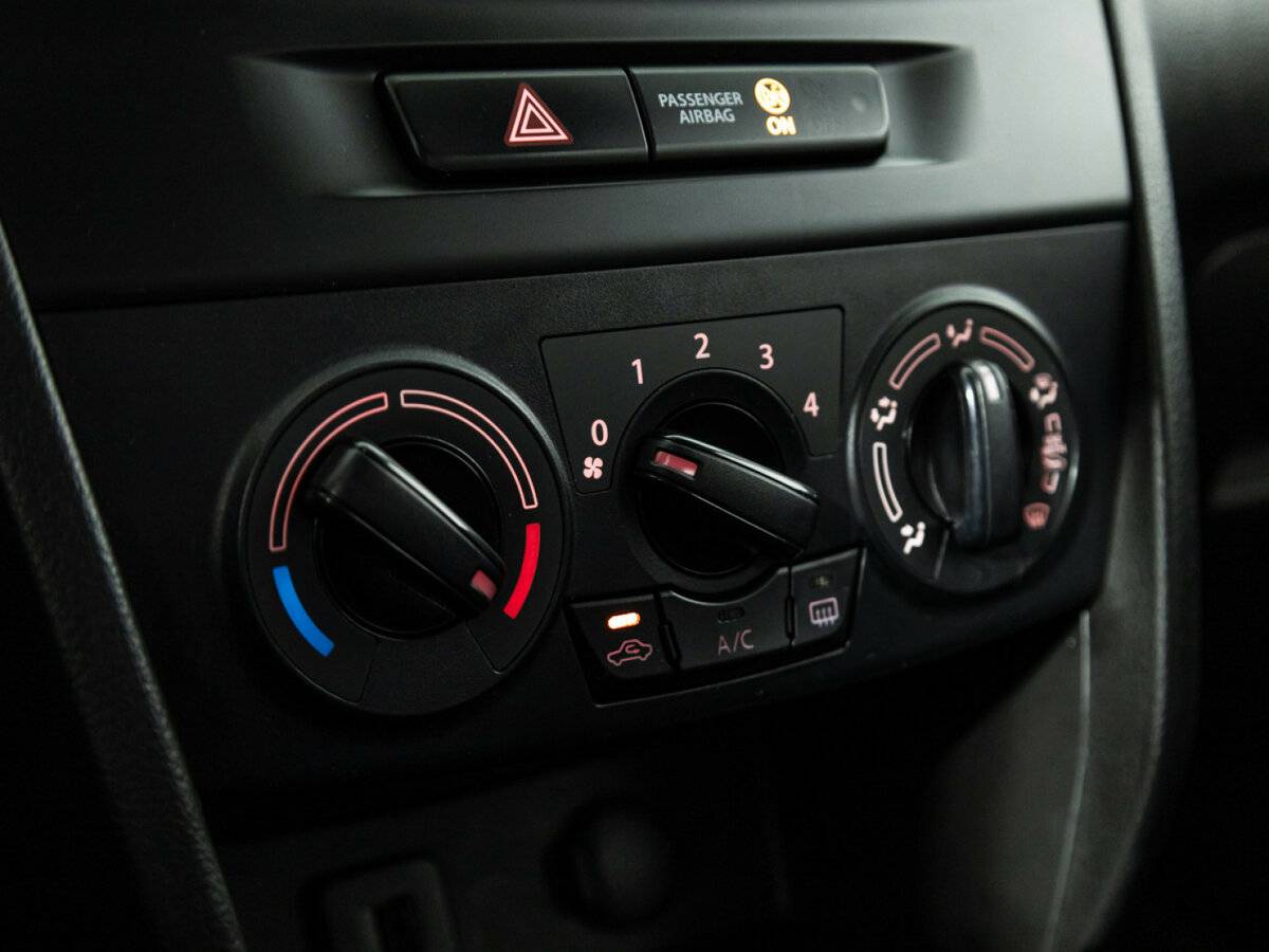 Suzuki Vitara 2020 года с пробегом. Фото: #12