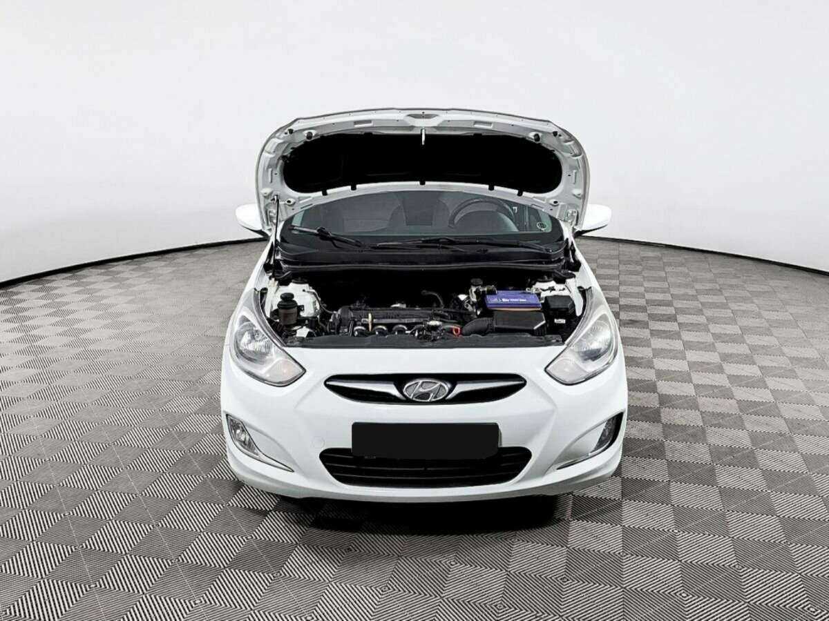 Hyundai Solaris 2013 года с пробегом. Фото: #8