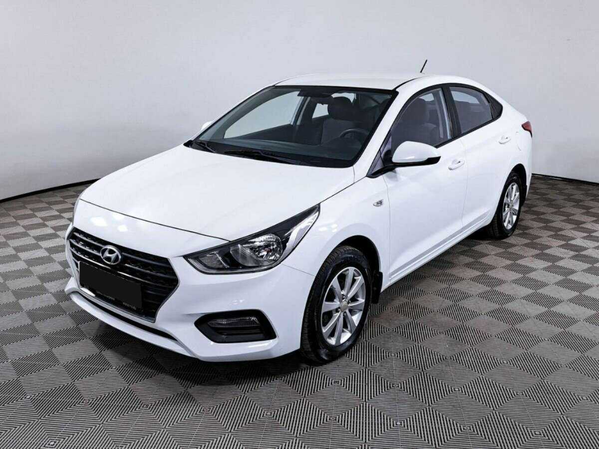 Hyundai Solaris 2018 года с пробегом. Посмотреть фото