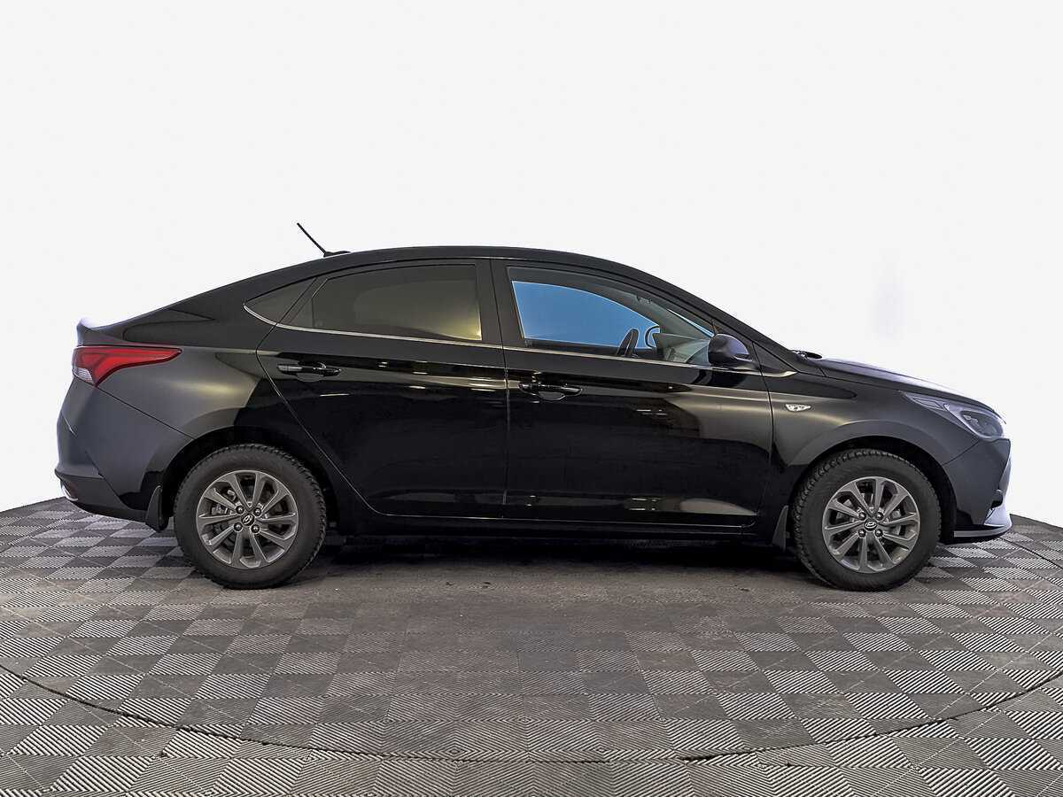 Hyundai Solaris 2021 года с пробегом. Фото: #3