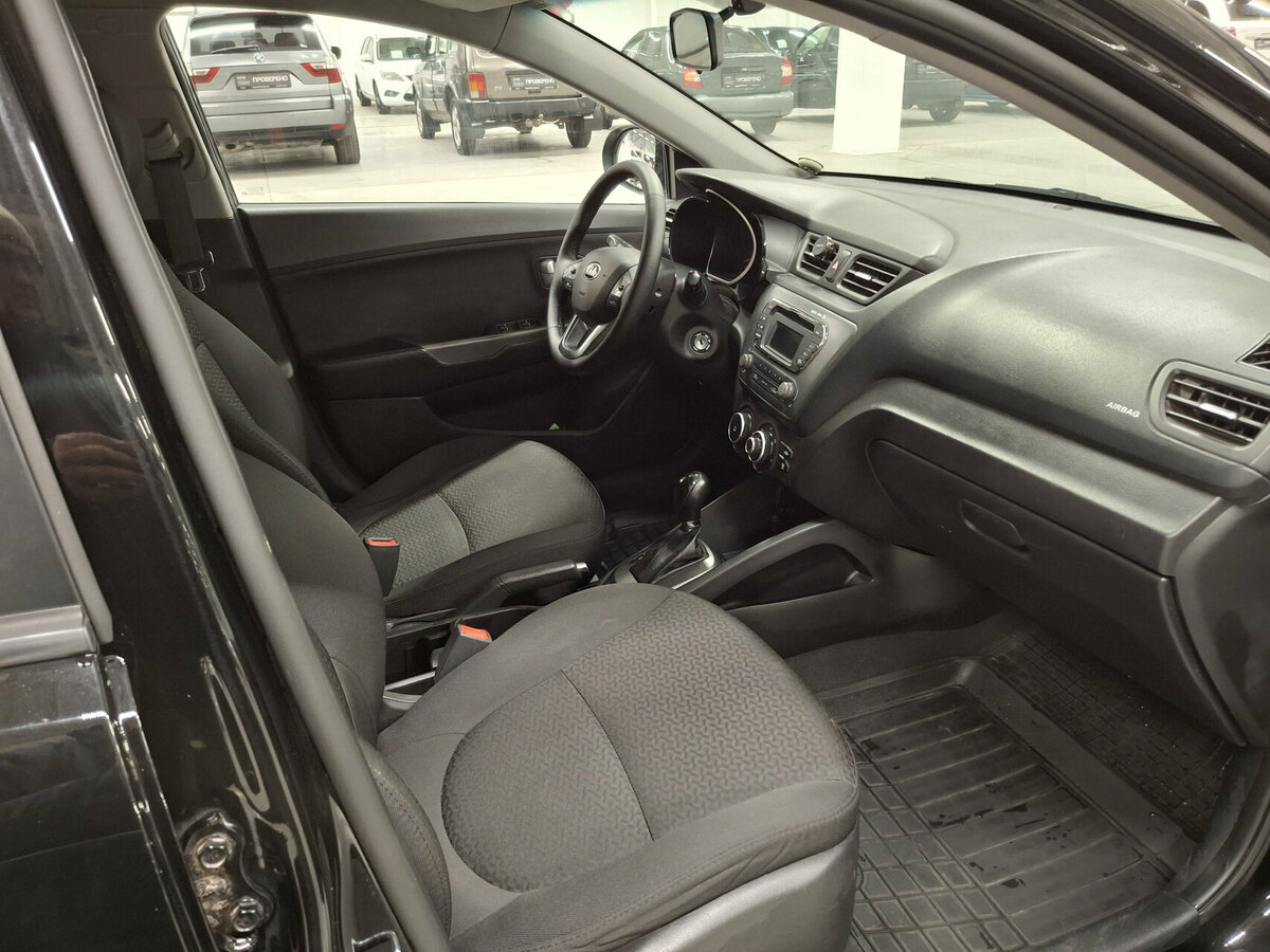 Kia Rio 2014 года с пробегом. Фото: #9