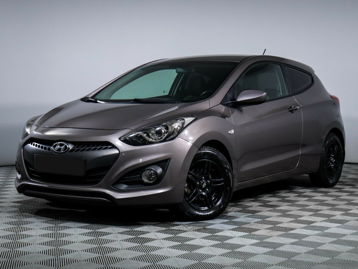 Hyundai i30 2014 года с пробегом. Посмотреть фото