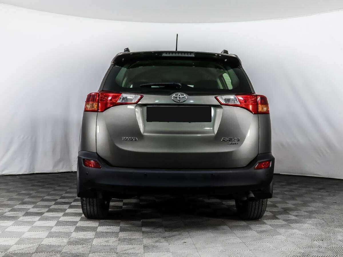 Toyota RAV4 2013 года с пробегом. Фото: #5