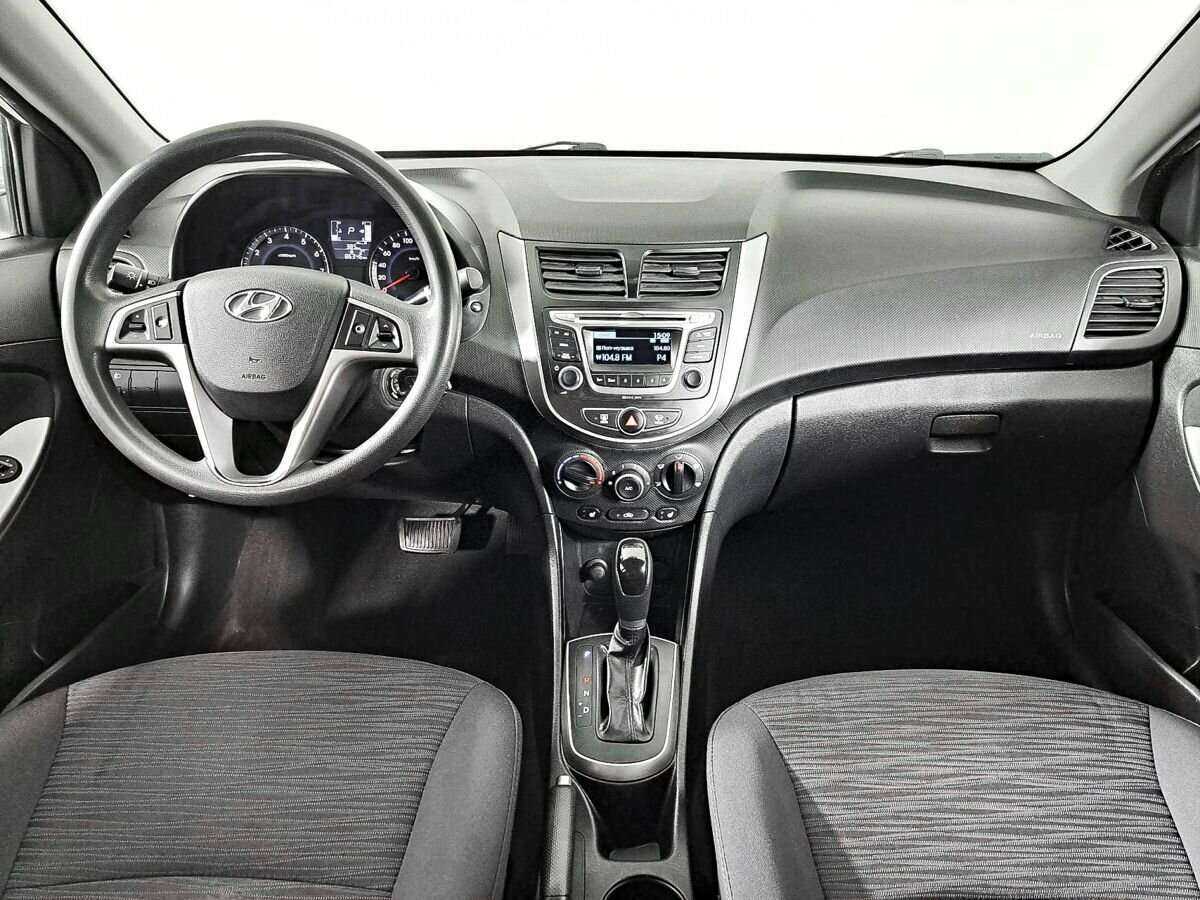 Hyundai Solaris 2015 года с пробегом. Фото: #9