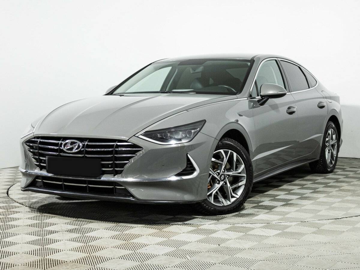 Hyundai Sonata 2019 года с пробегом. Посмотреть фото