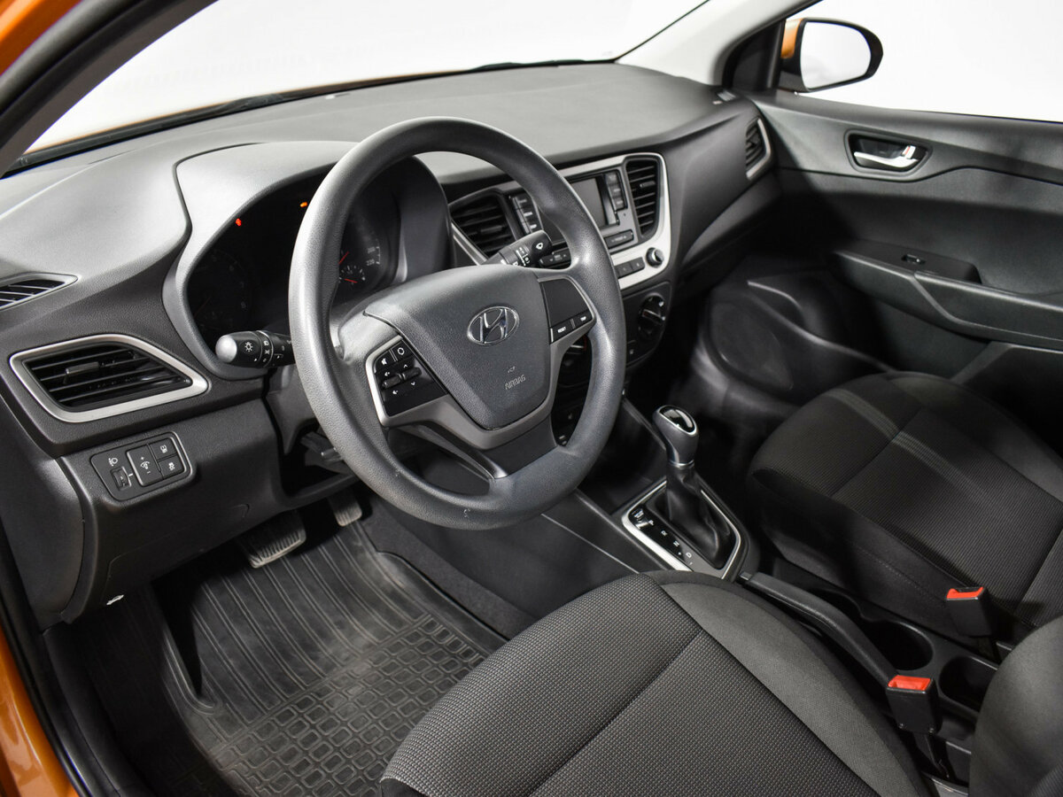 Hyundai Solaris 2017 года с пробегом. Фото: #8