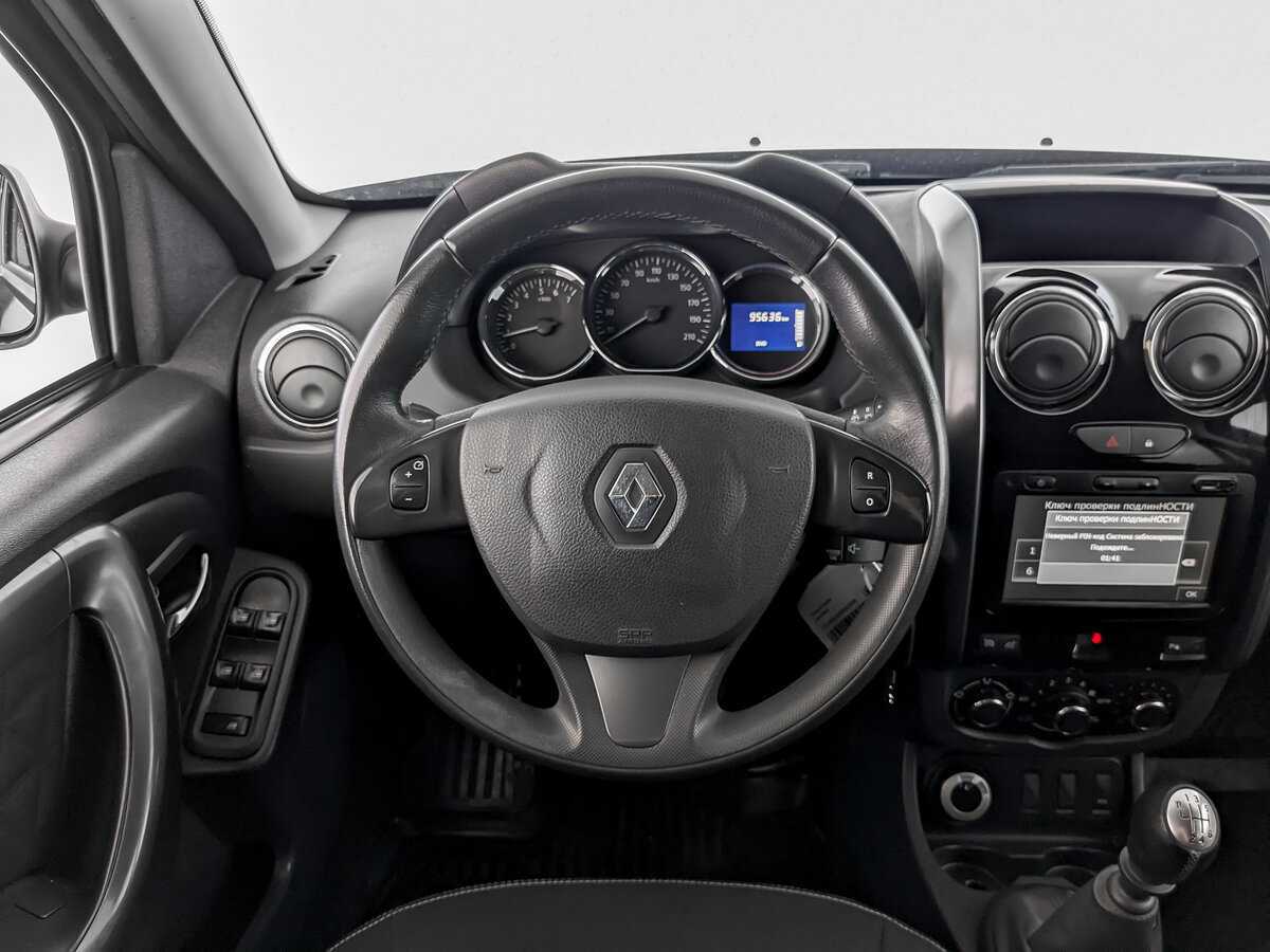 Renault Duster 2016 года с пробегом. Фото: #16