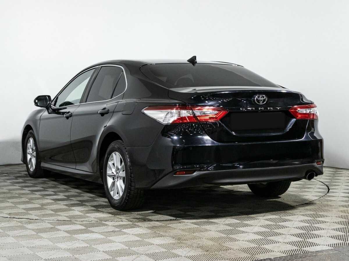 Toyota Camry 2019 года с пробегом. Фото: #6