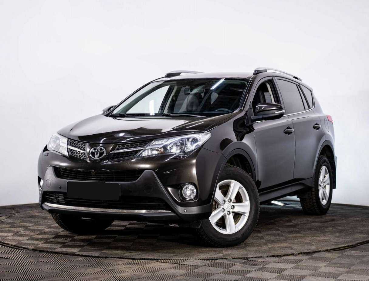 Toyota RAV4 2014 года с пробегом. Посмотреть фото