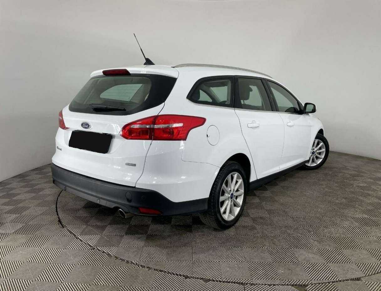 Ford Focus 2017 года с пробегом. Фото: #5