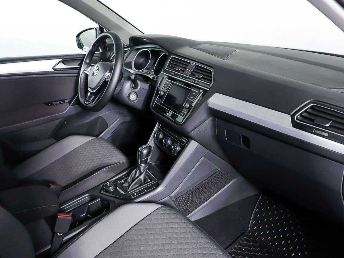 Volkswagen Tiguan 2017 года с пробегом. Фото: #8