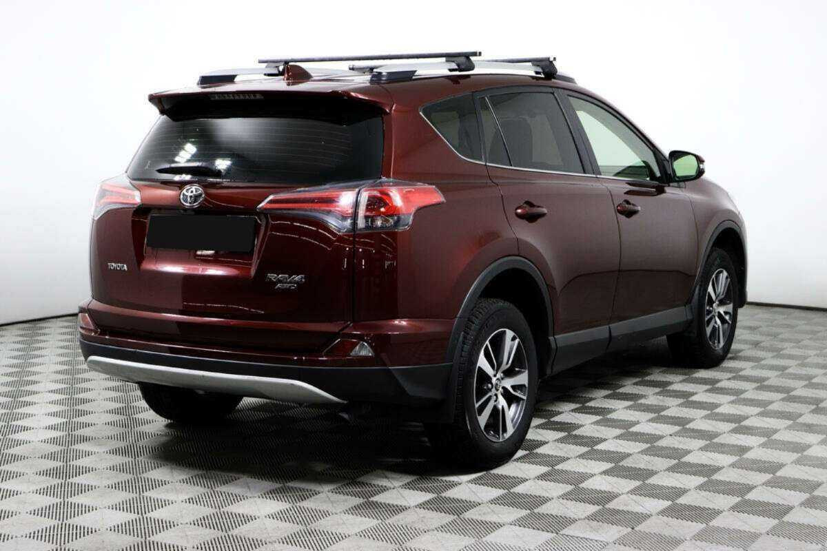 Toyota RAV4 2016 года с пробегом. Фото: #4