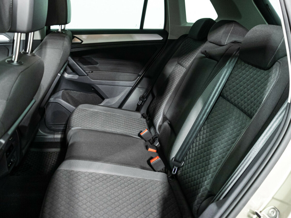 Volkswagen Tiguan 2019 года с пробегом. Фото: #9