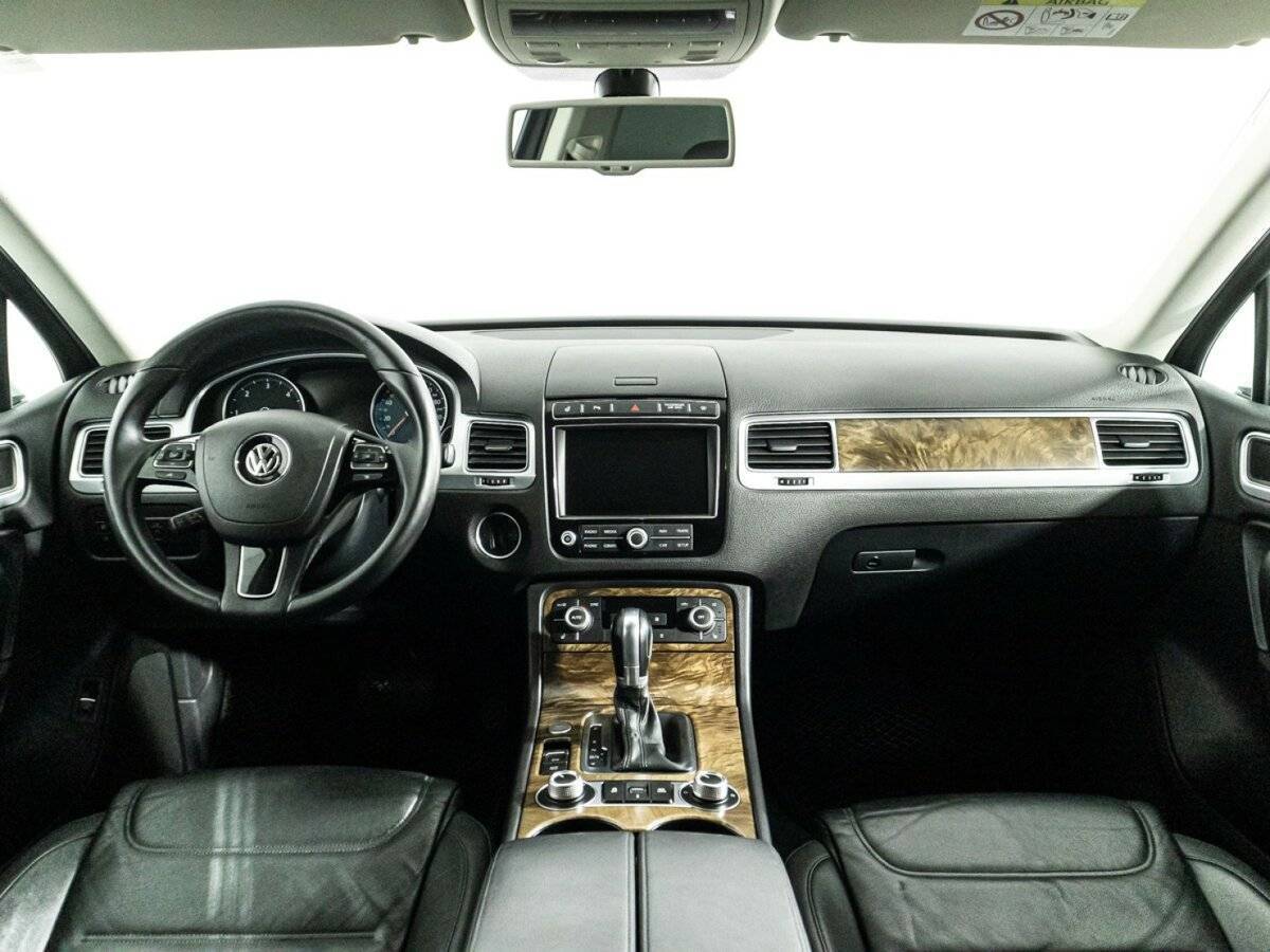 Volkswagen Touareg 2015 года с пробегом. Фото: #12