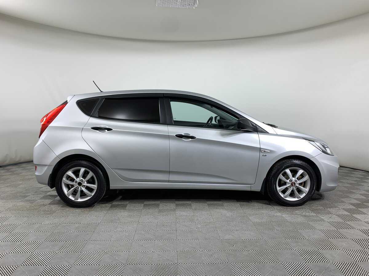 Hyundai Solaris 2013 года с пробегом. Фото: #3