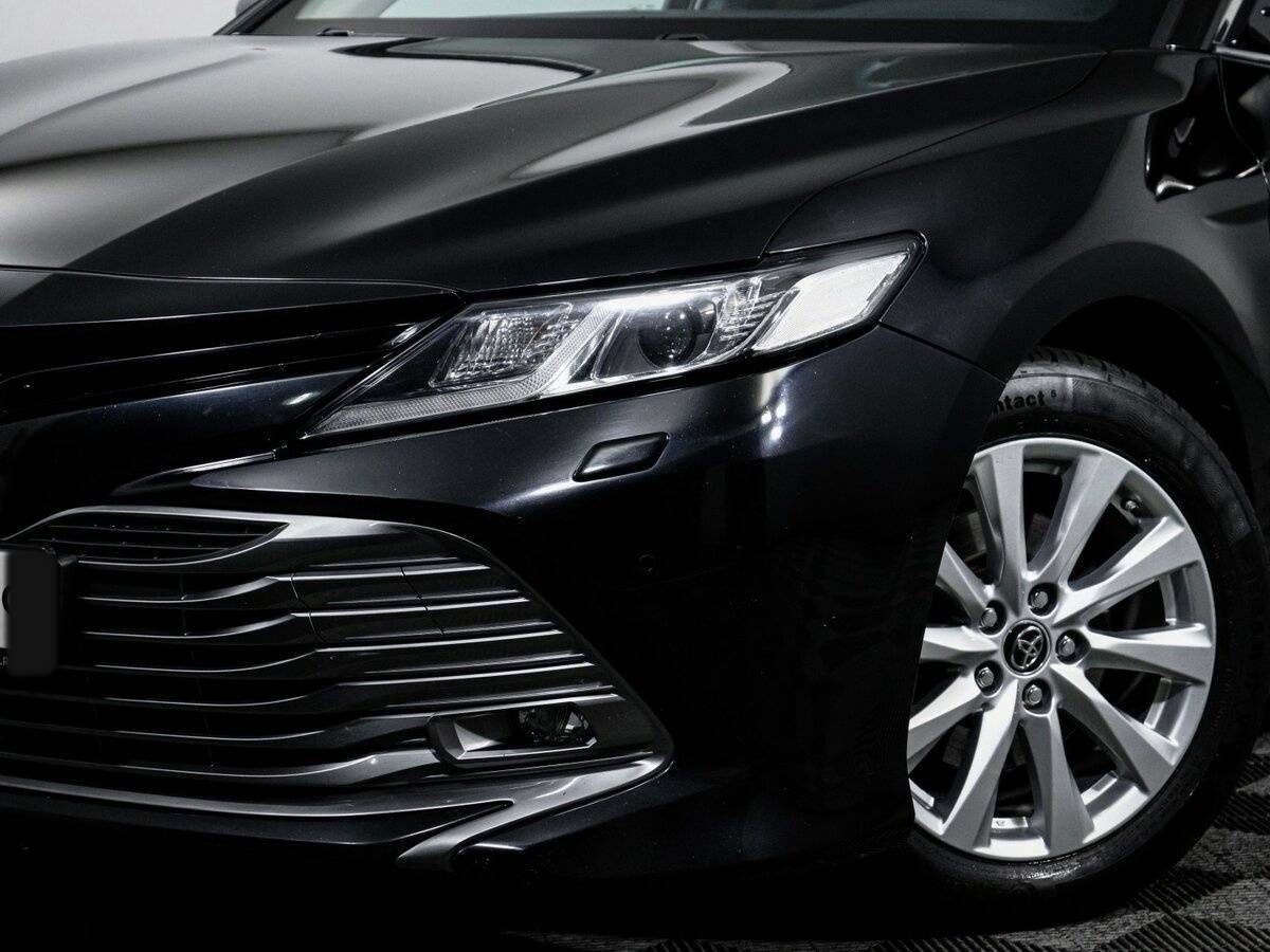 Toyota Camry 2018 года с пробегом. Фото: #16