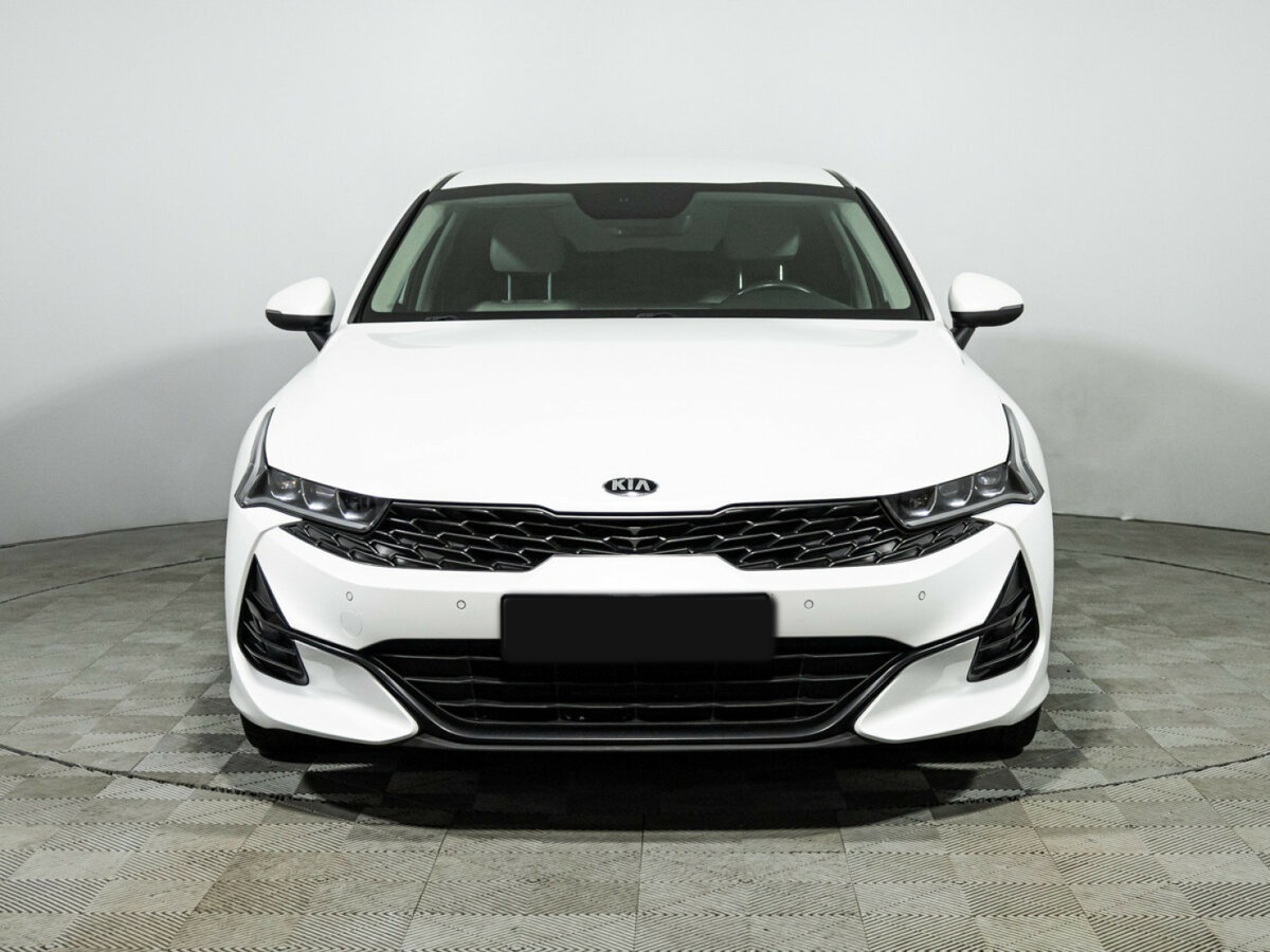 Kia K5 2020 года с пробегом. Фото: #1