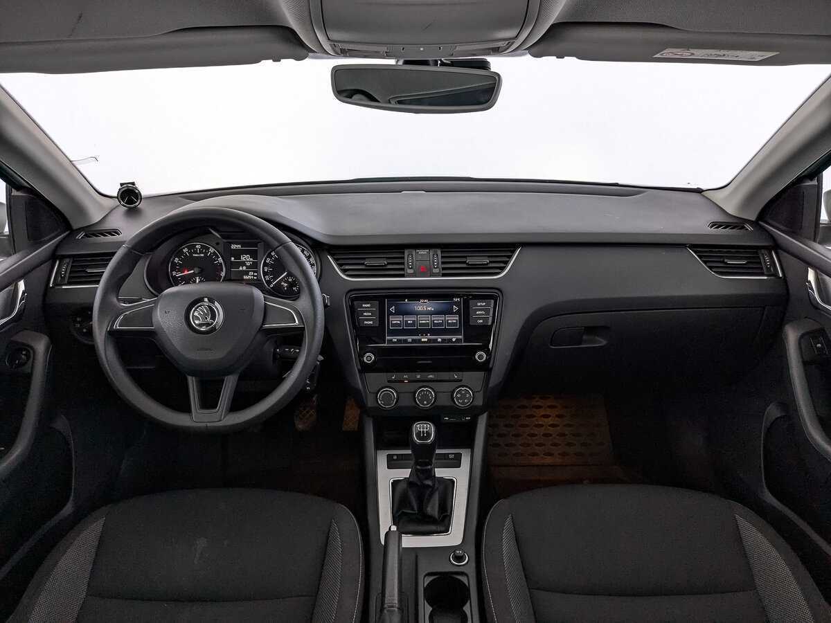 Skoda Octavia 2017 года с пробегом. Фото: #12