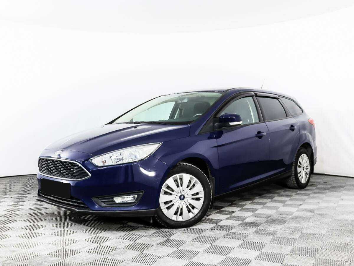 Ford Focus 2017 года с пробегом. Посмотреть фото