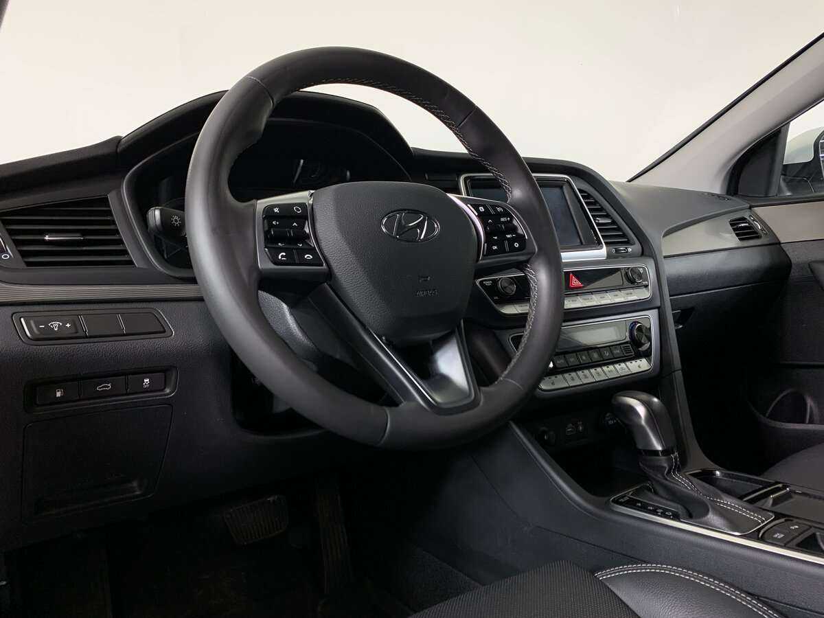 Hyundai Sonata 2019 года с пробегом. Фото: #8