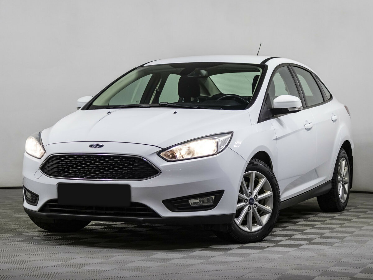 Ford Focus 2018 года с пробегом. Посмотреть фото