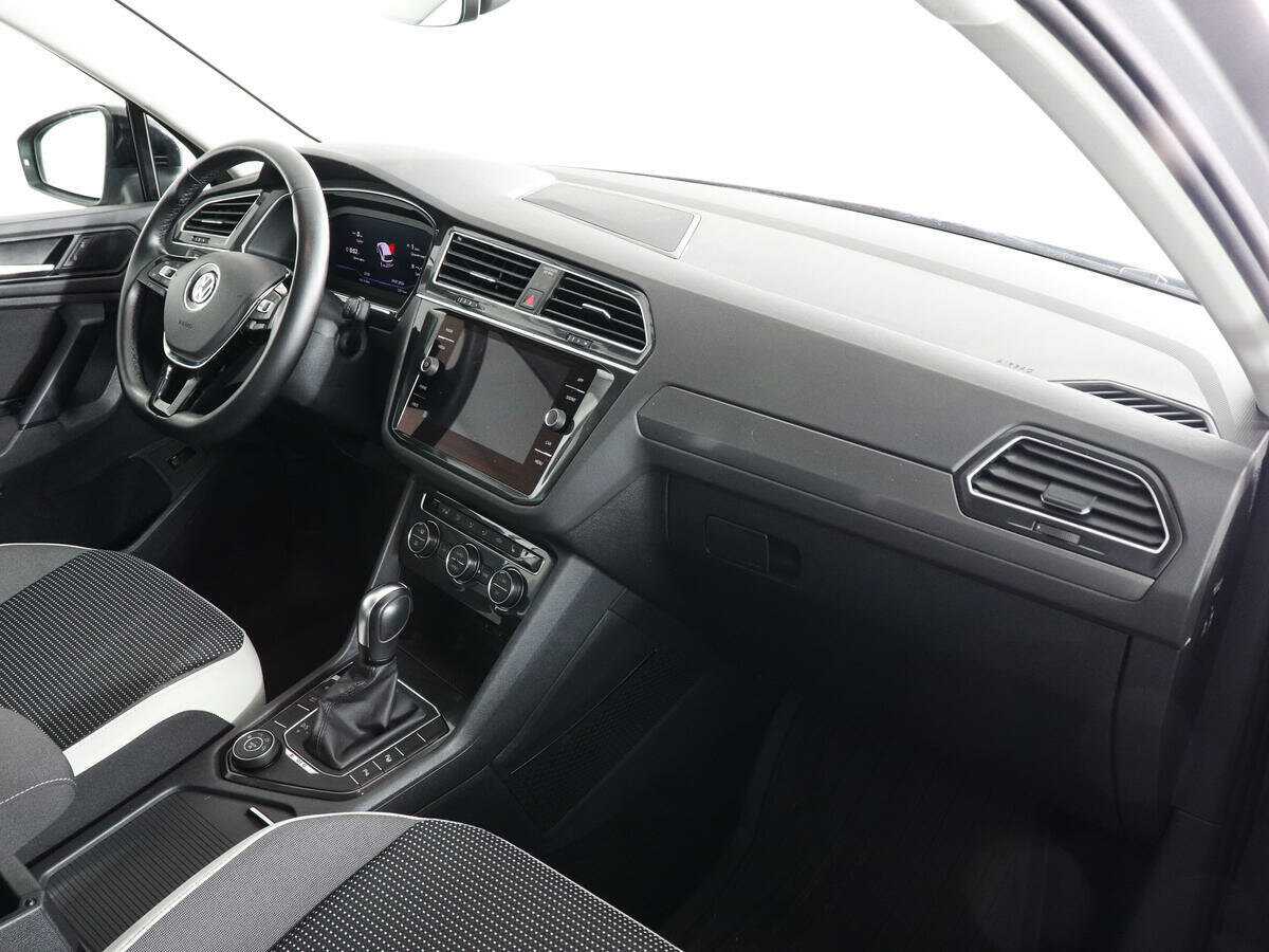 Volkswagen Tiguan 2020 года с пробегом. Фото: #9