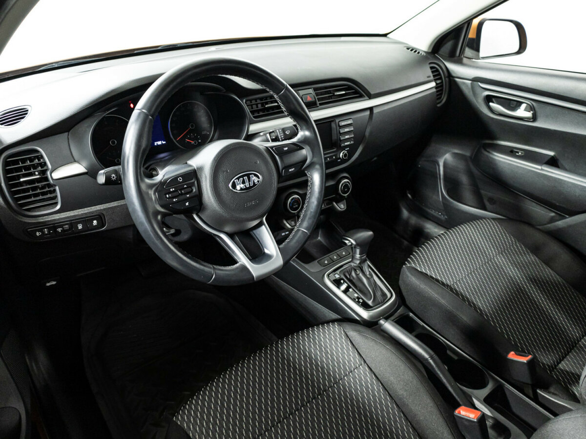 Kia Rio 2017 года с пробегом. Фото: #10