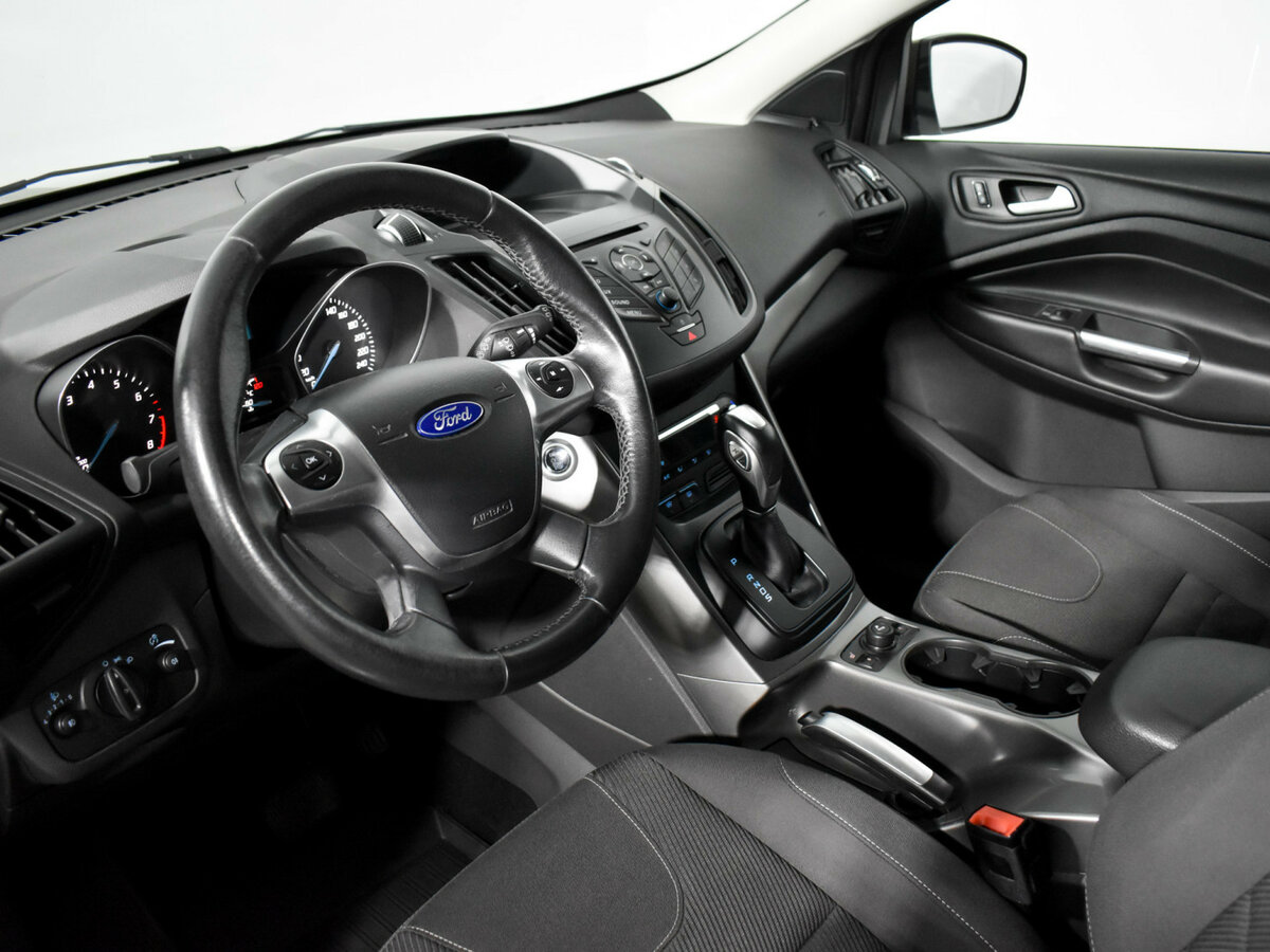 Ford Kuga 2014 года с пробегом. Фото: #7