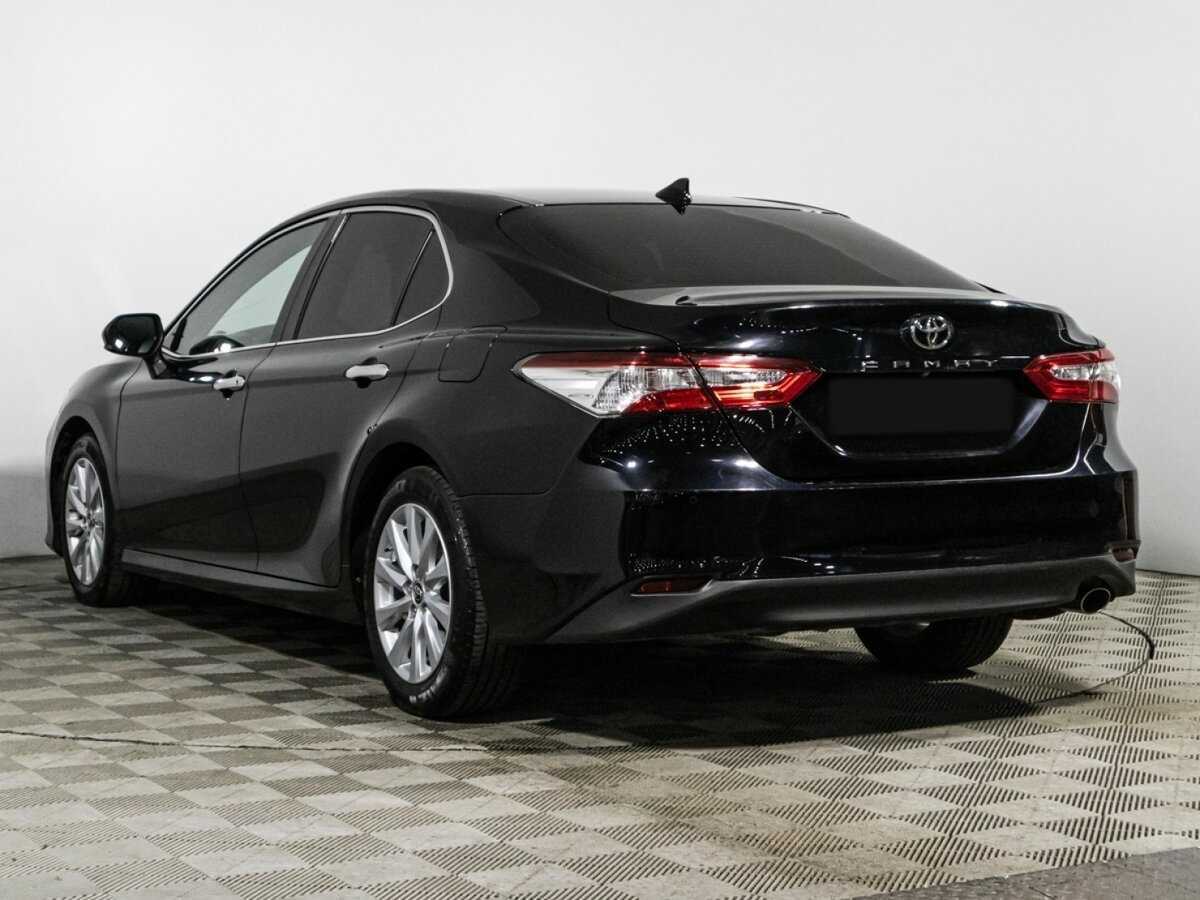 Toyota Camry 2019 года с пробегом. Фото: #6