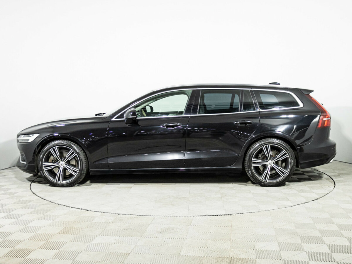 Volvo V60 2018 года с пробегом. Фото: #7