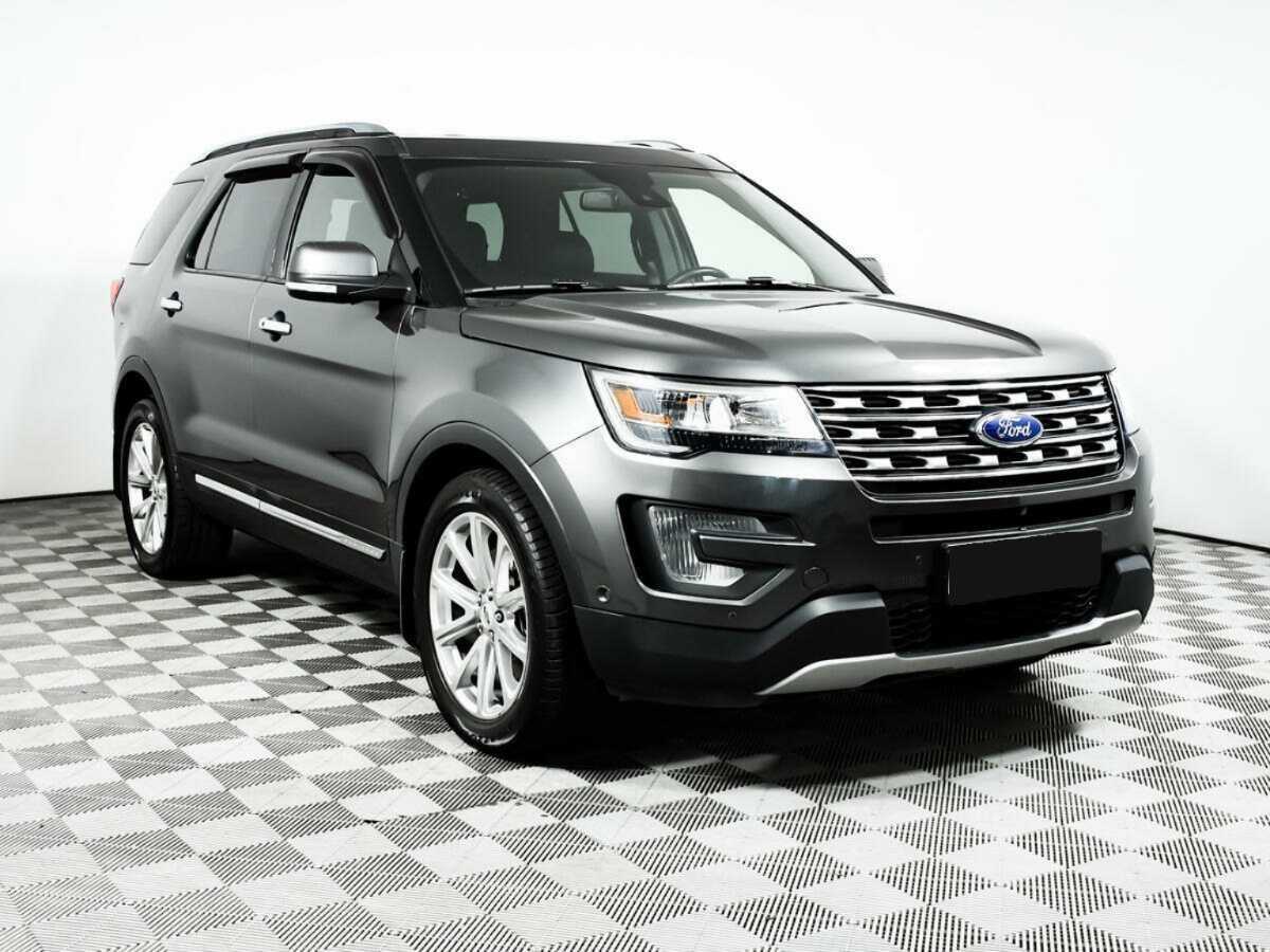 Ford Explorer 2017 года с пробегом. Фото: #2