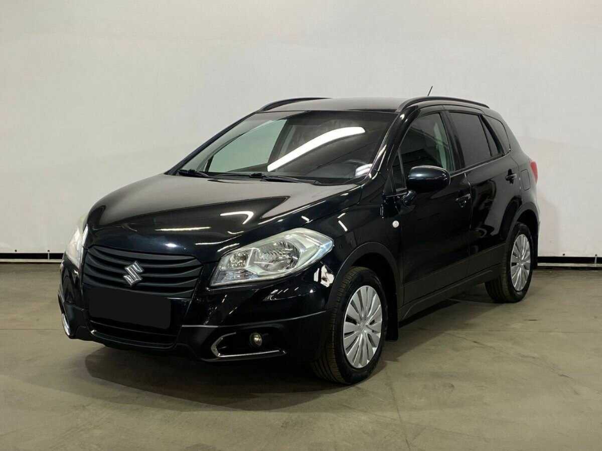 Suzuki SX4 2014 года с пробегом. Посмотреть фото