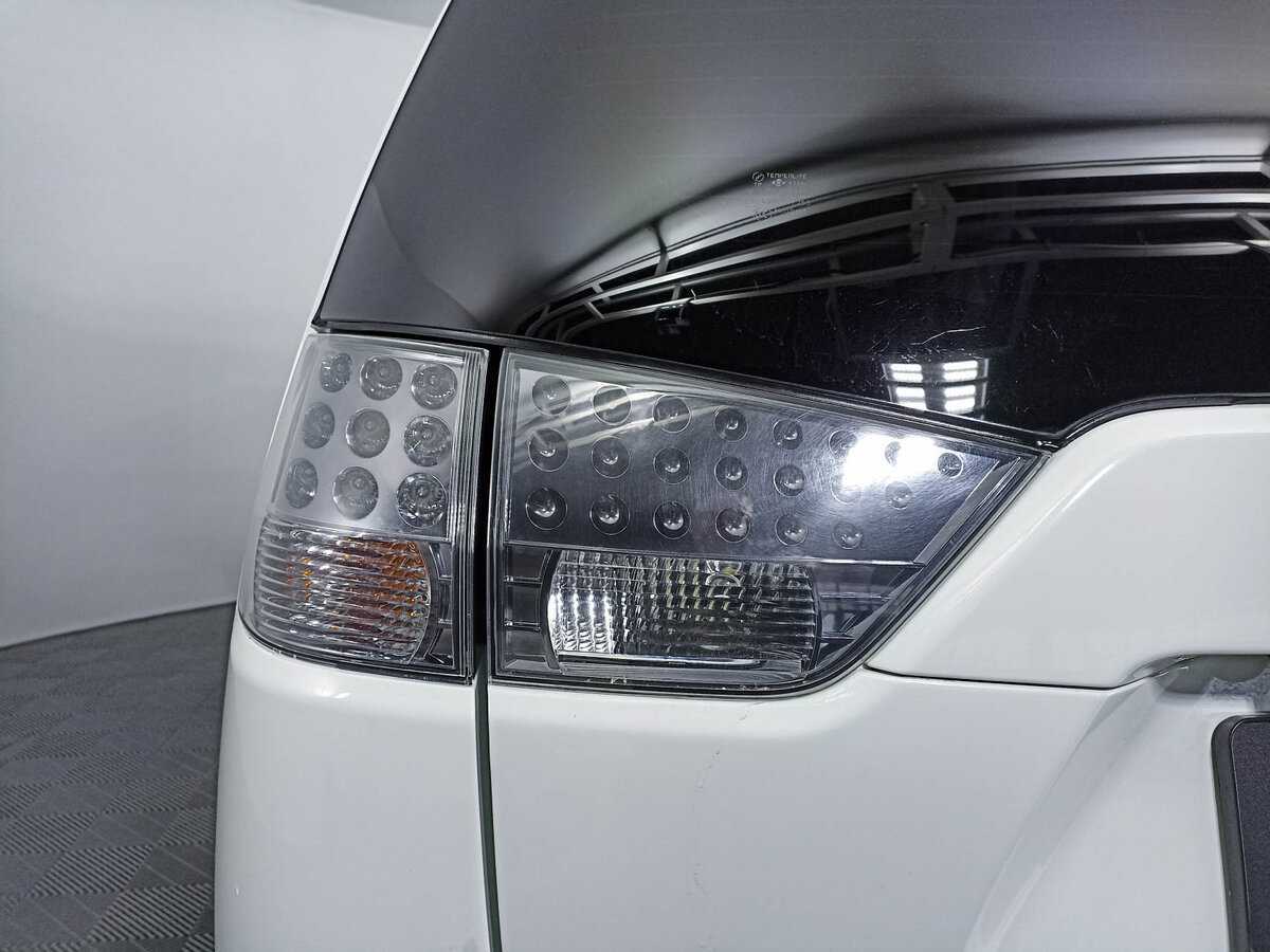 Mitsubishi Outlander 2012 года с пробегом. Фото: #8