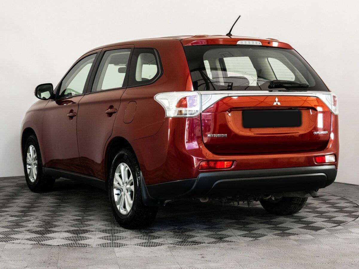 Mitsubishi Outlander 2014 года с пробегом. Фото: #6