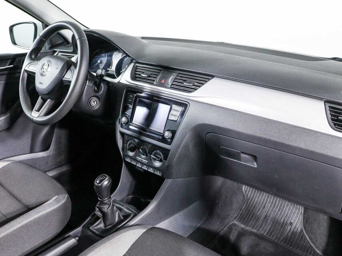 Skoda Rapid 2019 года с пробегом. Фото: #6