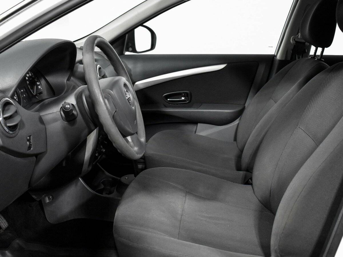 Nissan Almera 2013 года с пробегом. Фото: #10
