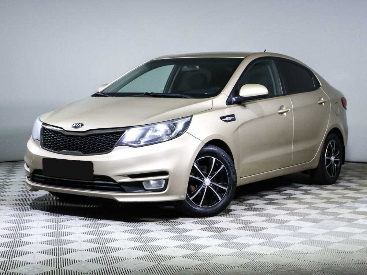 Kia Rio 2015 года с пробегом. Посмотреть фото